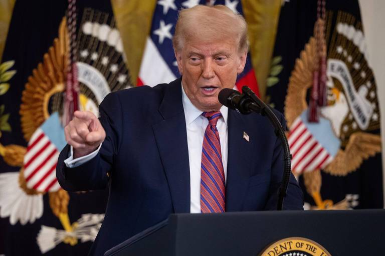 O tarifaço de Trump e a urgência de taxar os bilionários: quem paga a conta do ajuste fiscal?